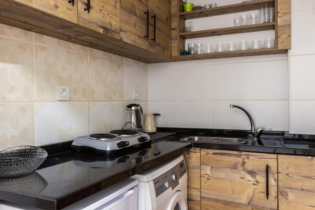 Appartement Spacious Apt W/ Amazing Location Istanboel